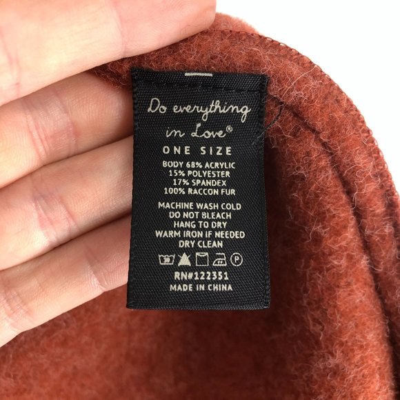 Do Everything In Love Women's One Size Rust Brown Raccoon Fur Trim Knit Vest - Picture 8 of 8